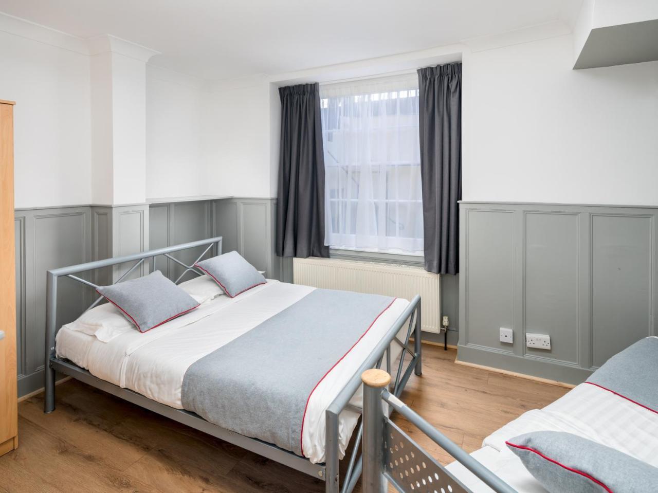 Oyo Kings Hotel Лондон Экстерьер фото