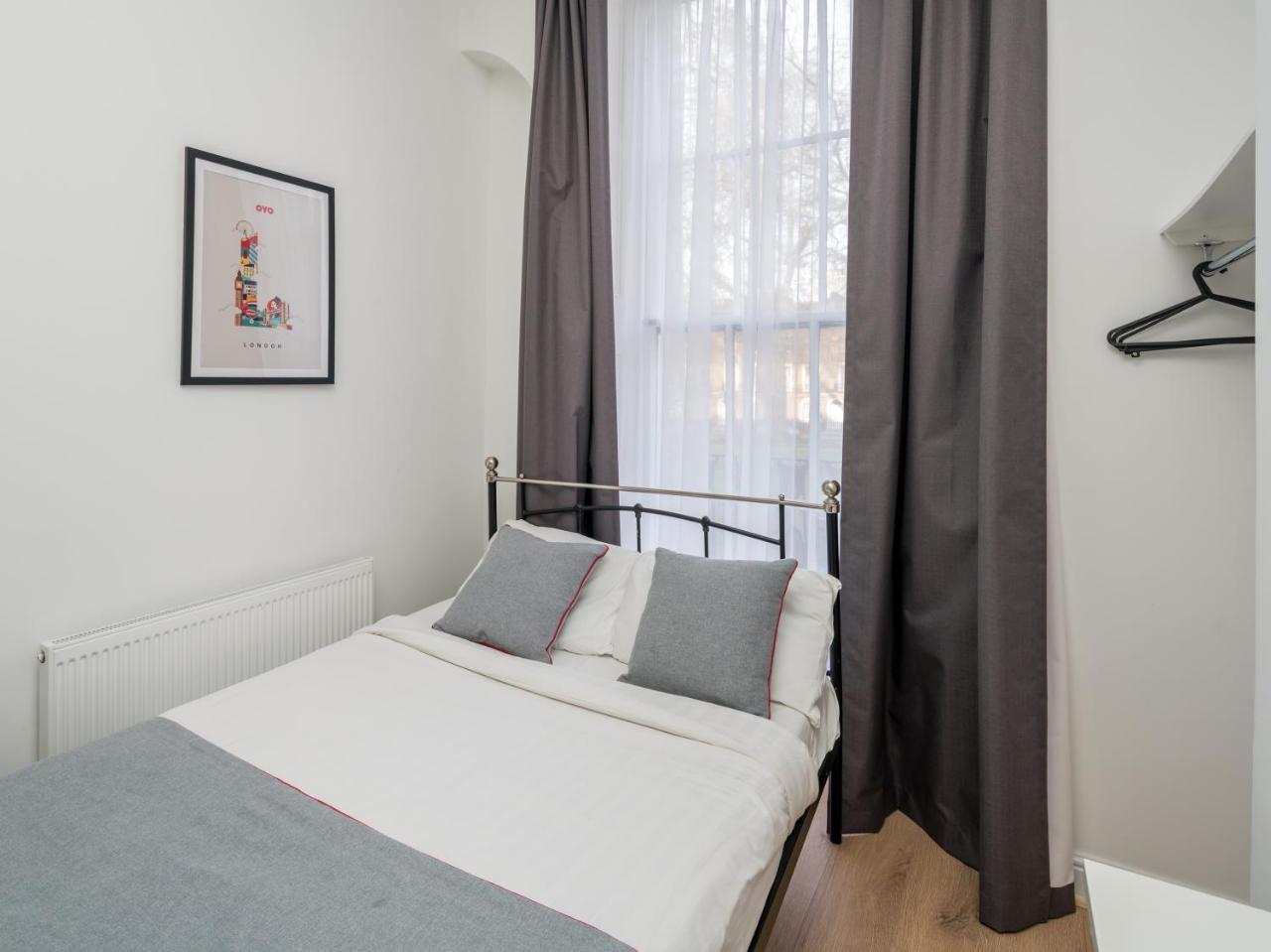 Oyo Kings Hotel Лондон Экстерьер фото
