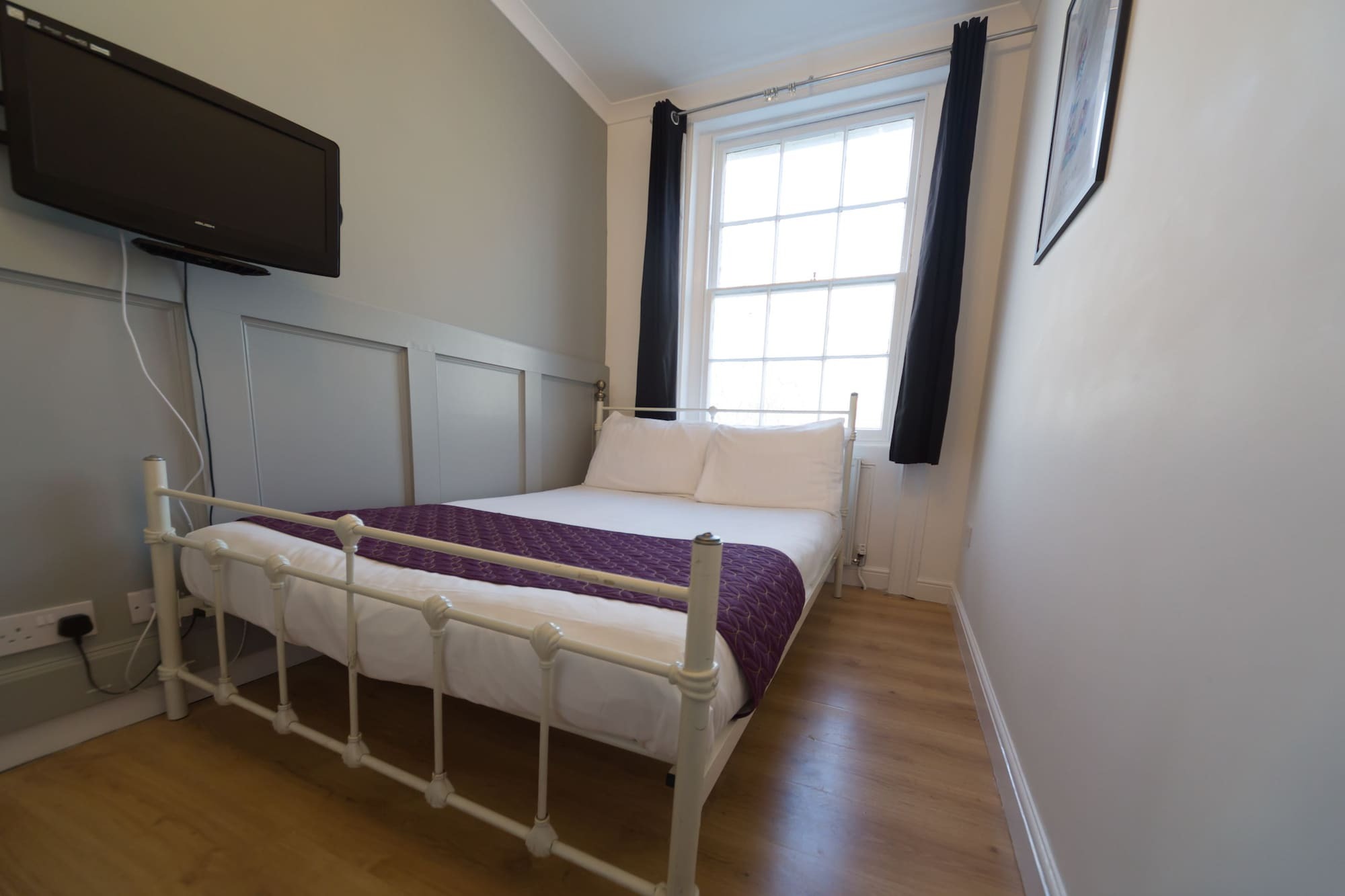 Oyo Kings Hotel Лондон Экстерьер фото